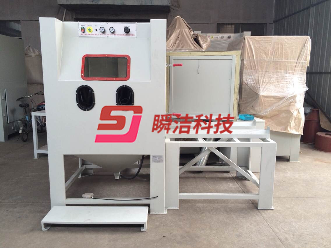1010手動(dòng)推車轉(zhuǎn)盤(pán)噴砂機(jī)